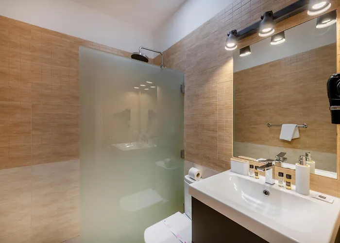 Vilamouratenis Wave By Sapvillas *