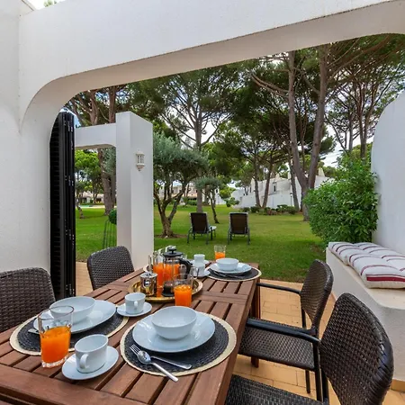 Vilamouratenis Wave By Sapvillas Holiday home *