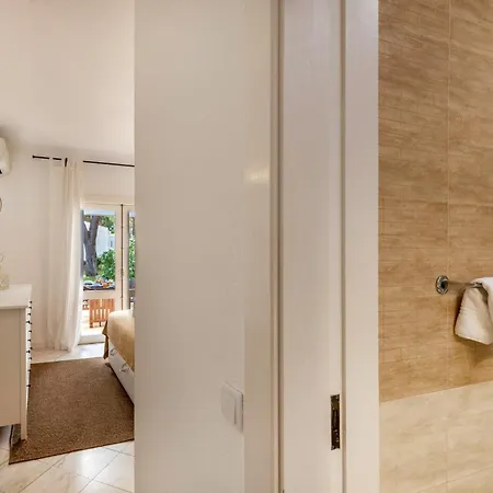 Holiday home Vilamouratenis Wave By Sapvillas *